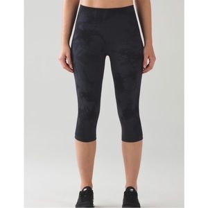Lululemon flow and go tie dye crop
